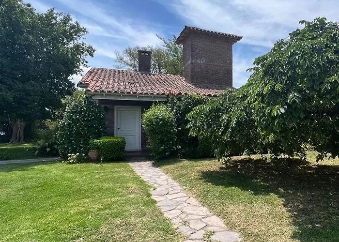 Casita De Capilla Como Hotel